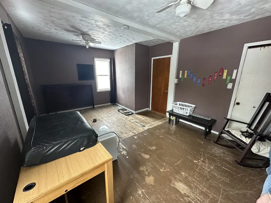 708 N Washington Street, Pleasantville, IA 50225 - Image #2