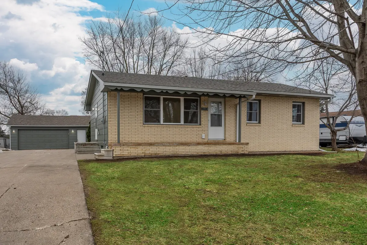 3901 S Union Street, Des Moines, IA 50315 - Image #1