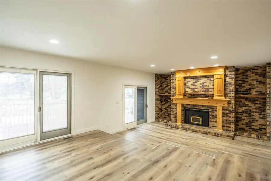 3901 S Union Street, Des Moines, IA 50315 - Image #2