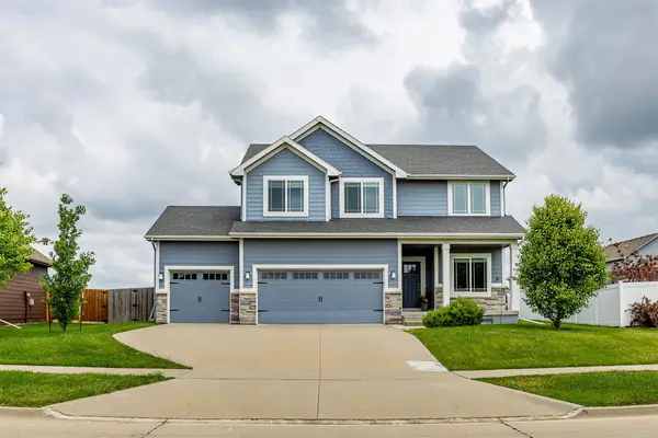 535 NE Bowman Drive, Waukee, IA 50263