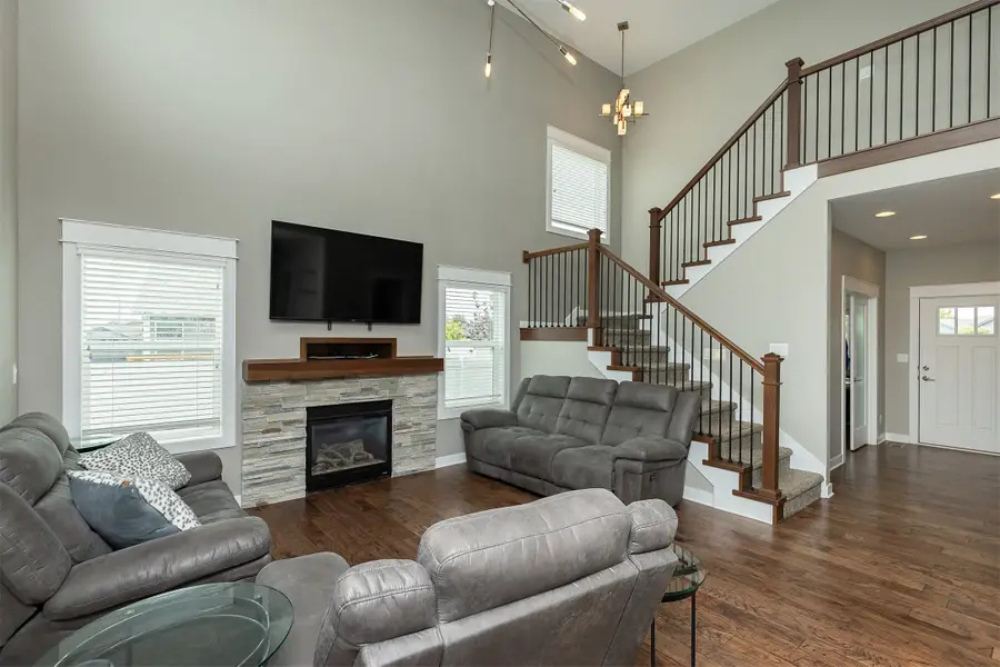 535 NE Bowman Drive, Waukee, IA 50263 - Image #2