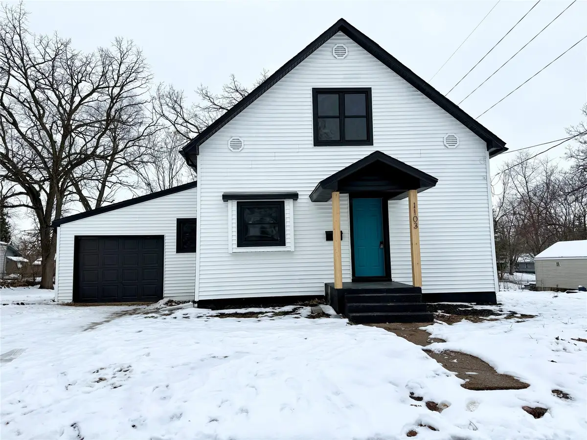 1103 Pleasant View Drive, Des Moines, IA 50315 - Image #1