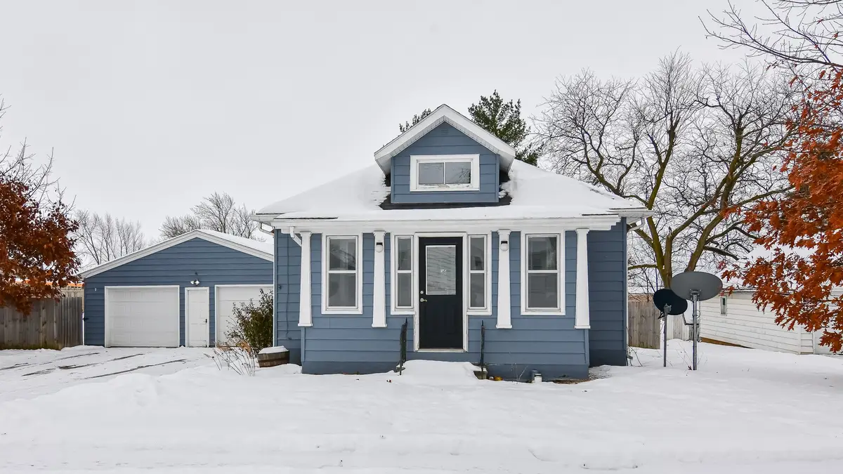 404 5th Street Sw, State Center, IA 50247 - Image #1