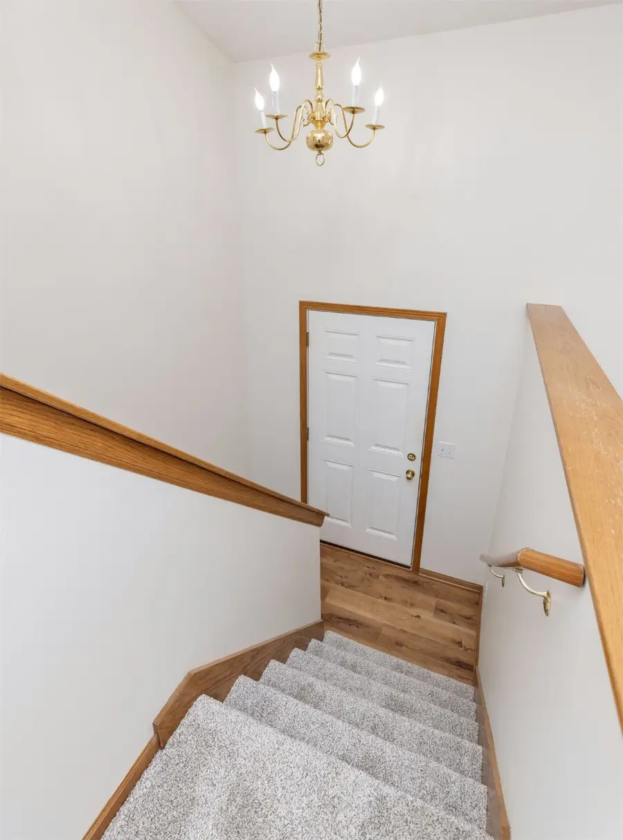 401 SE Orchid Street, Ankeny, IA 50021 - Image #2