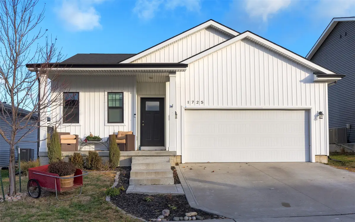 1725 Ashwood Avenue, Norwalk, IA 50211 - Image #1