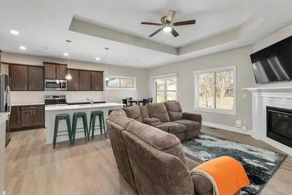 4469 Lower Beaver Road, Des Moines, IA 50310