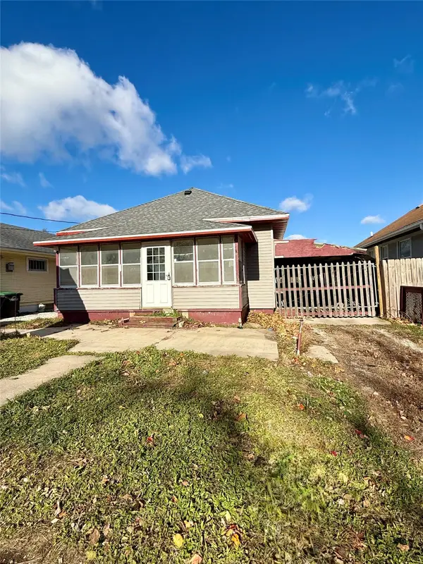 2146 Capitol Avenue, Des Moines, IA 50317