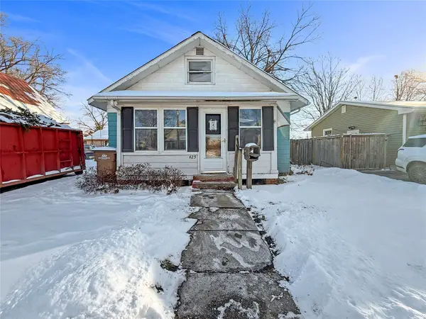 425 2nd Street, West Des Moines, IA 50265