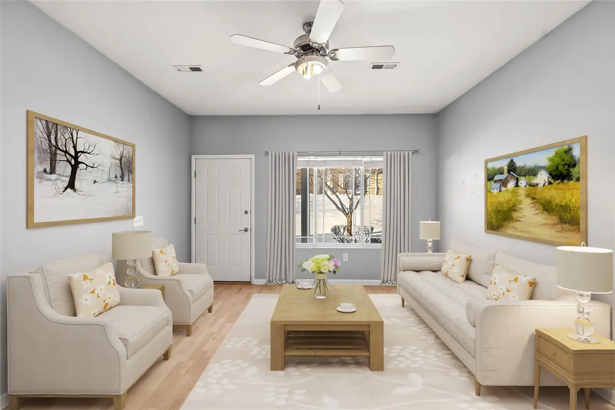 2241 Hart Avenue #2, Des Moines, IA 50320 - Image #1