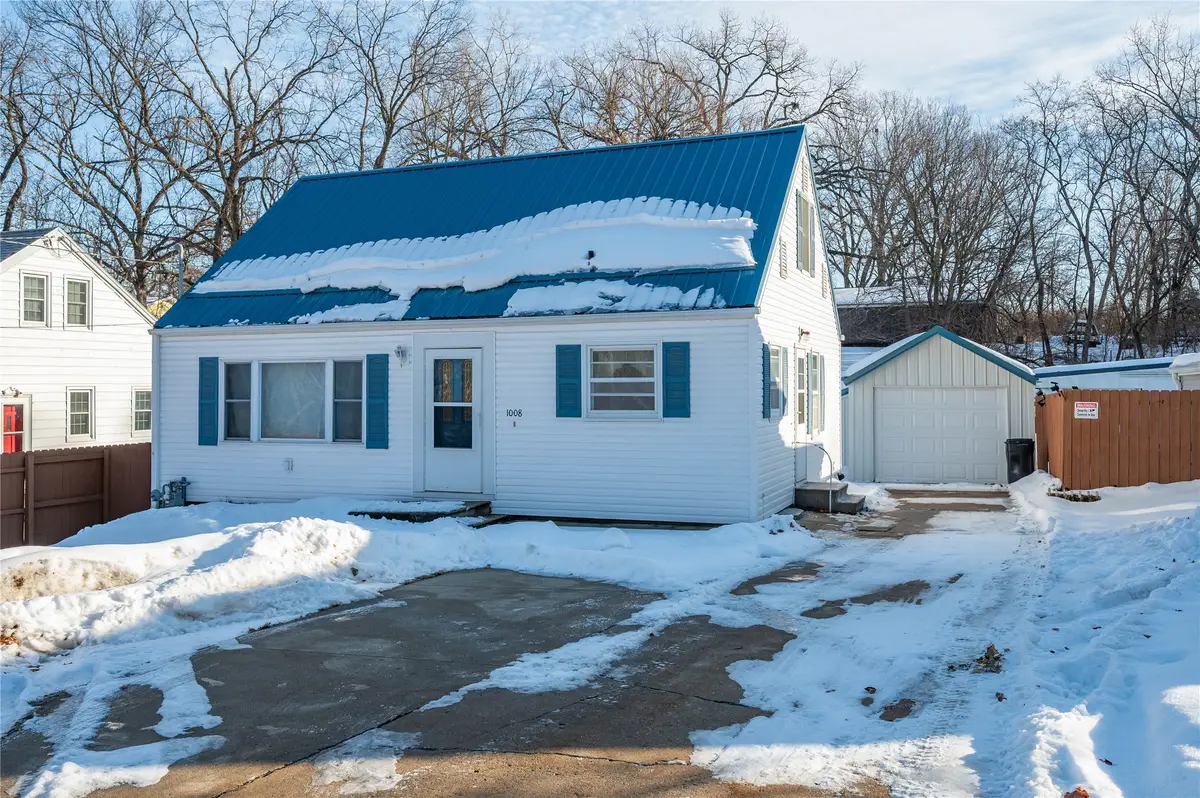 1008 1st Street N, Newton, IA 50208 - Image #1