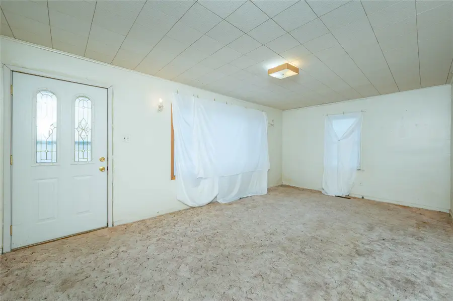 1008 1st Street N, Newton, IA 50208 - Image #2