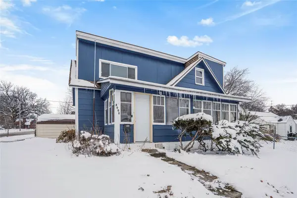 4002 10th Street, Des Moines, IA 50313