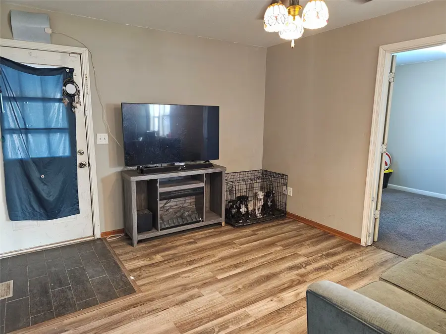 2311 Des Moines Street, Des Moines, IA 50317 - Image #3