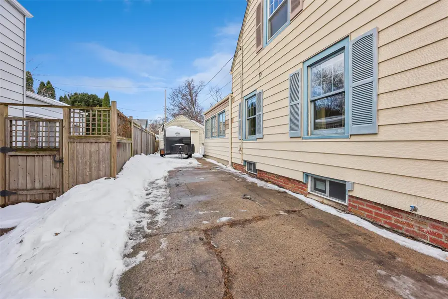 1225 Marston Avenue, Ames, IA 50010 - Image #2