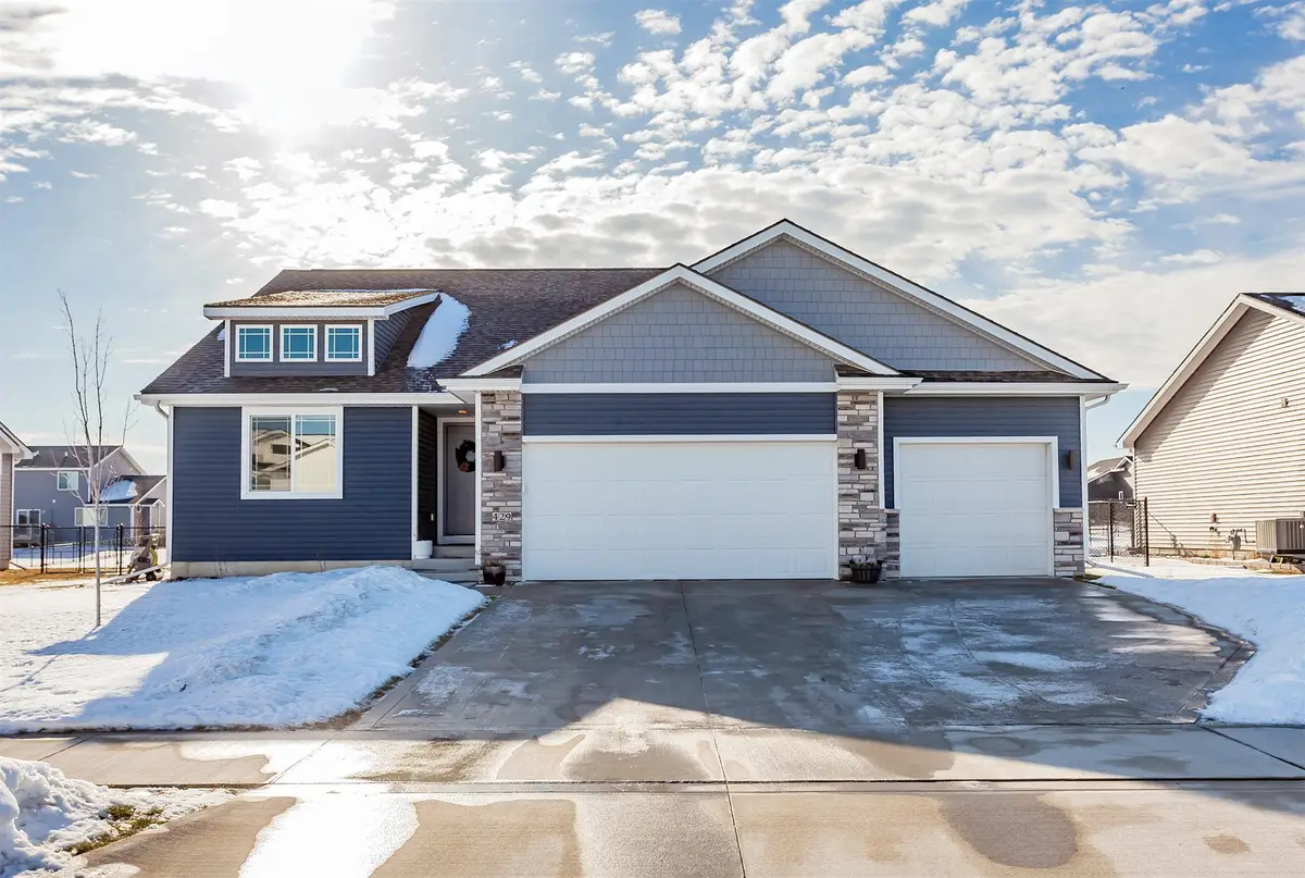 429 Wicker Drive, Huxley, IA 50124 - Image #1