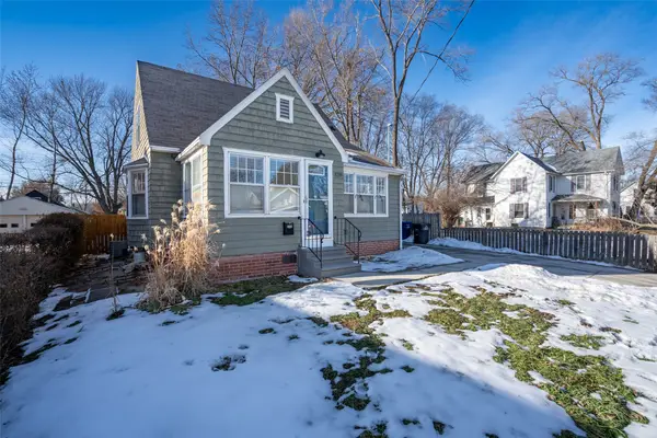 3218 Wright Street, Des Moines, IA 50316