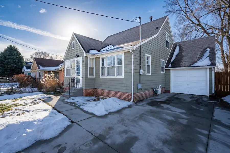 3218 Wright Street, Des Moines, IA 50316 - Image #2