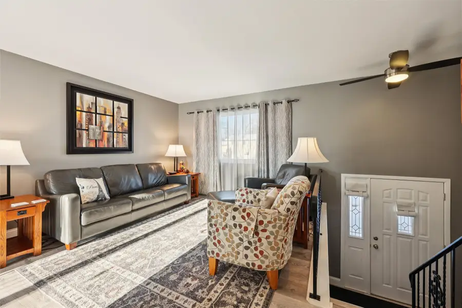 712 Garnet Drive, Ames, IA 50010 - Image #2