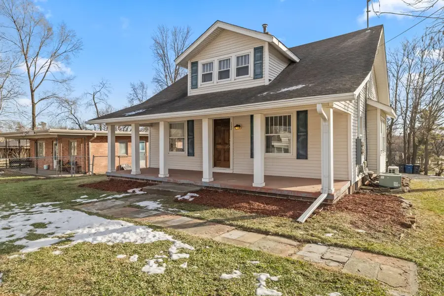 1242 Mckinley Avenue, Des Moines, IA 50315 - Image #2