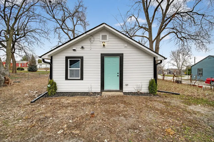 4076 Indianola Avenue, Des Moines, IA 50320 - Image #3