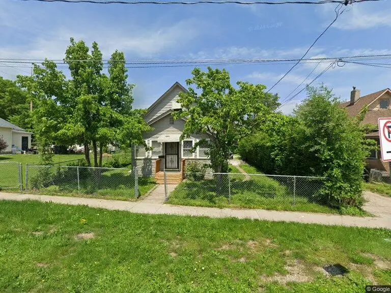 215 Clark Street, Des Moines, IA 50314 - Image #1
