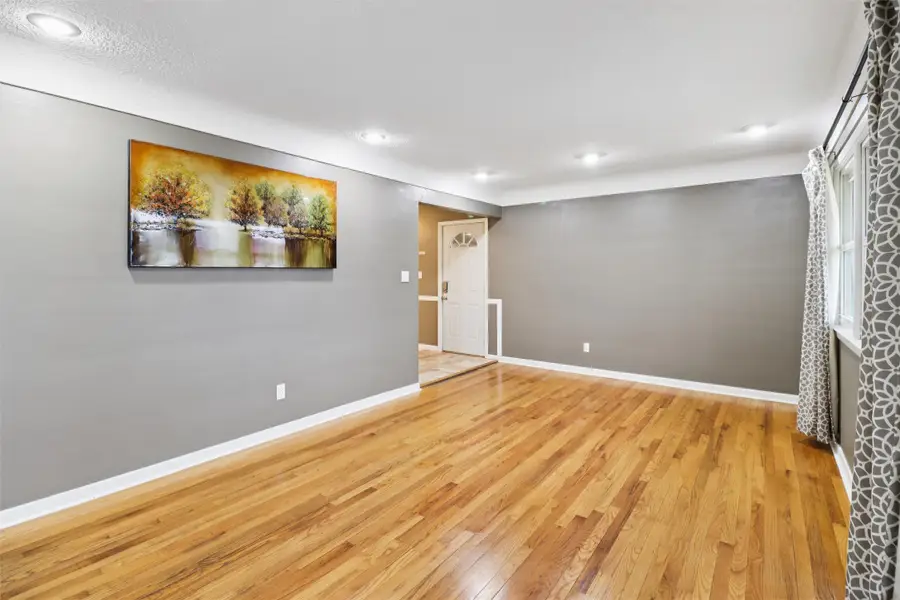 310 SE 7th Street, Ankeny, IA 50021 - Image #3