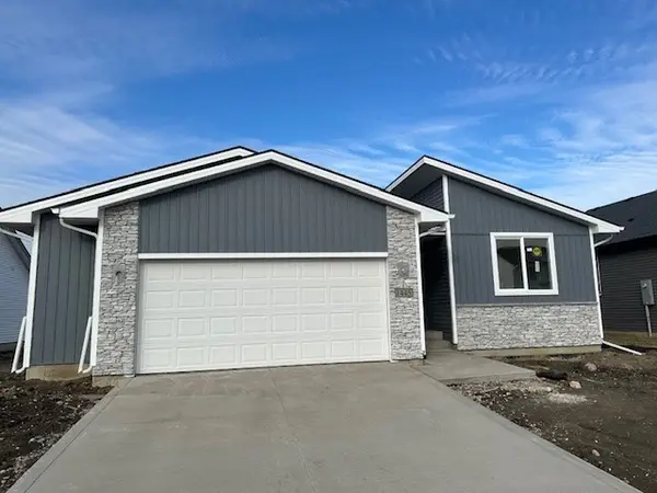 1445 Locust Street, Waukee, IA 50263