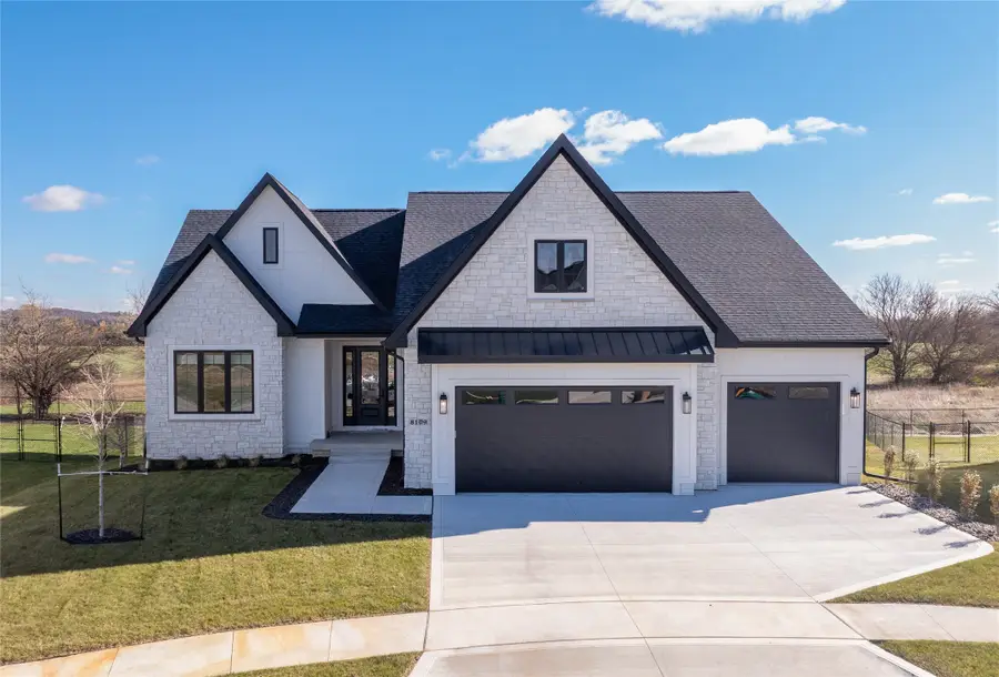 8109 Buckley Street, Johnston, IA 50131 - Image #2