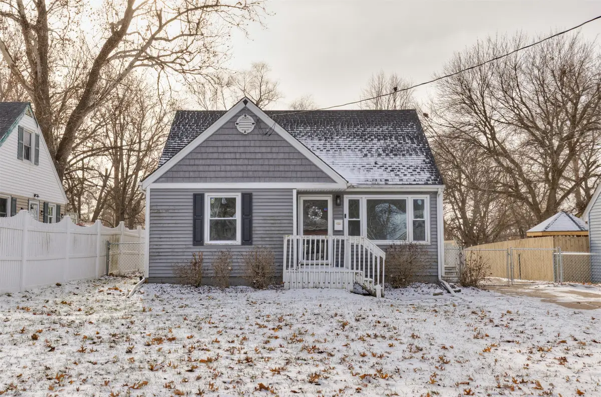 509 E Holcomb Avenue, Des Moines, IA 50313 - Image #1