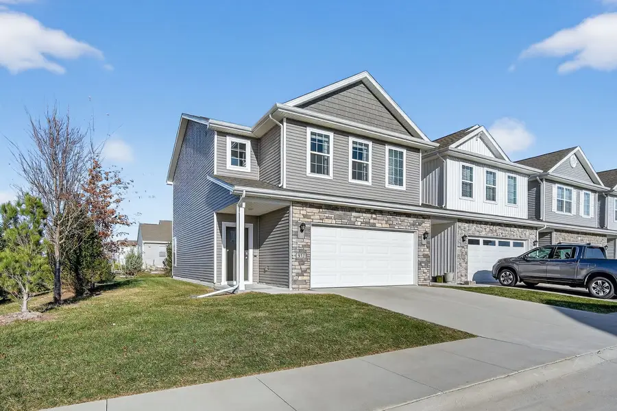 937 Maywood Lane, Waukee, IA 50263 - Image #2
