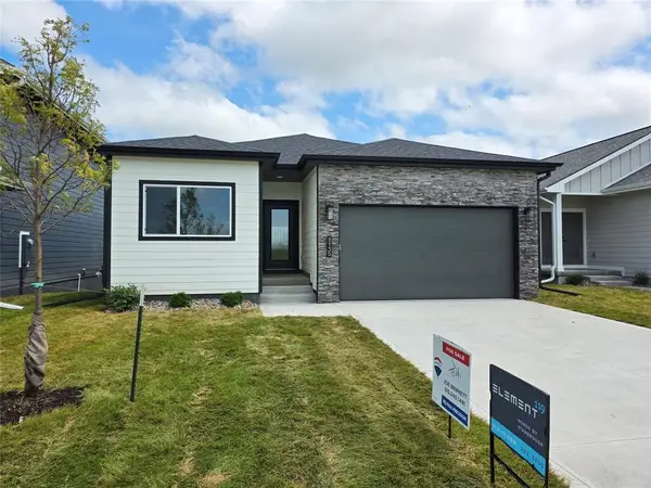 1135 NW Sproul Drive, Waukee, IA 50263