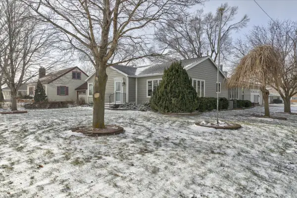 802 S Main Street, Woodward, IA 50276