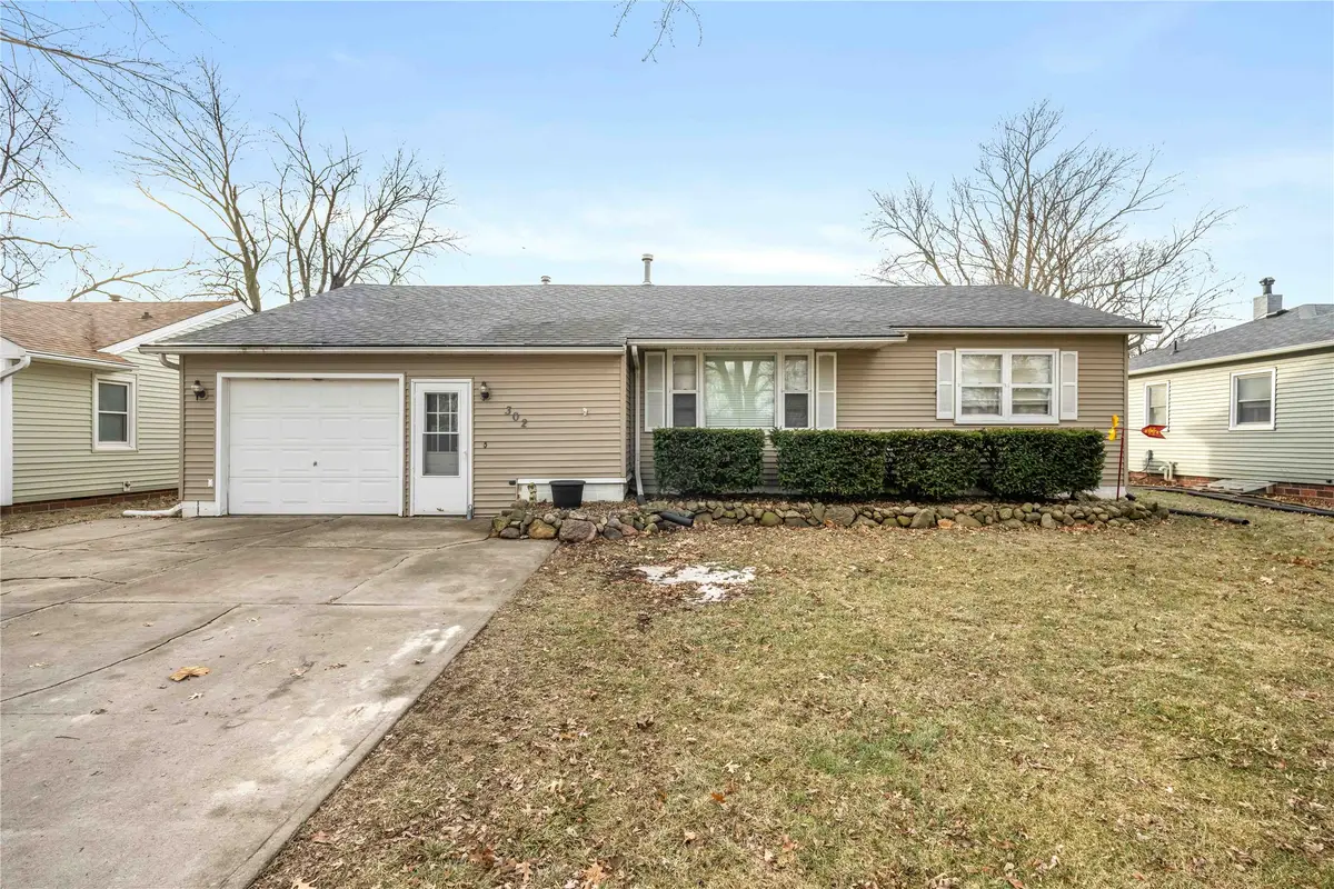 302 3rd Street Ne, Mitchellville, IA 50169 - Image #1