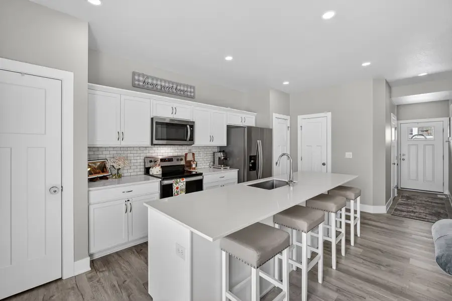 4023 NE 3rd Street, Ankeny, IA 50021 - Image #3