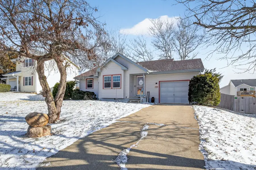 1352 Hunter Drive, Norwalk, IA 50211 - Image #2