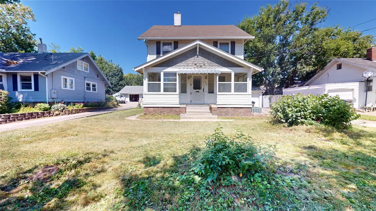 736 Guthrie Avenue, Des Moines, IA 50316 - #1