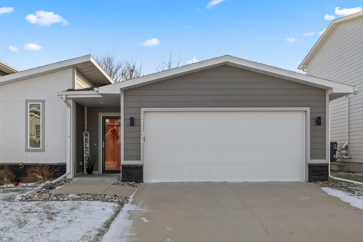 17136 Mistflower Lane, Urbandale, IA 50323 - Image #1