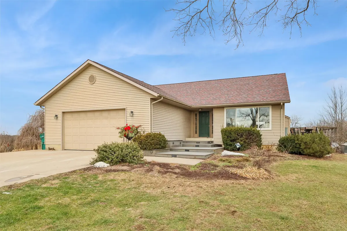 10633 Drake Street, Norwalk, IA 50211 - Image #1