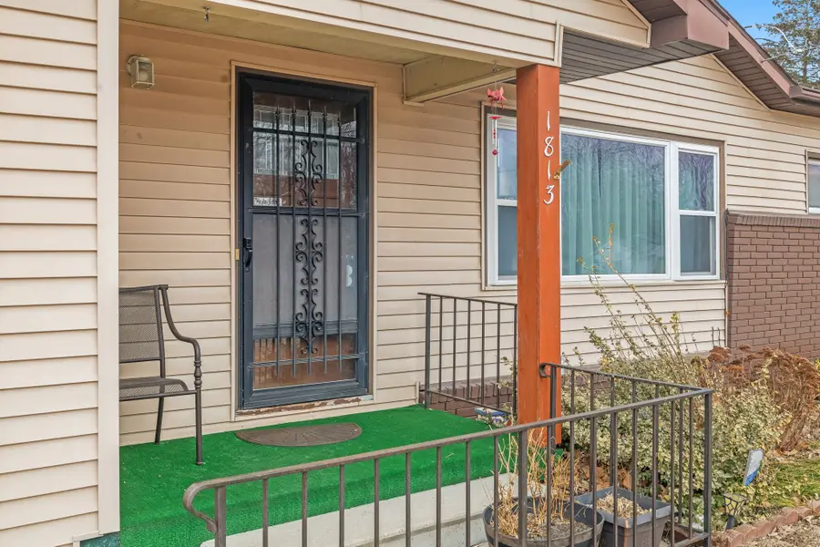 1813 Larnard Drive, Des Moines, IA 50317 - #3