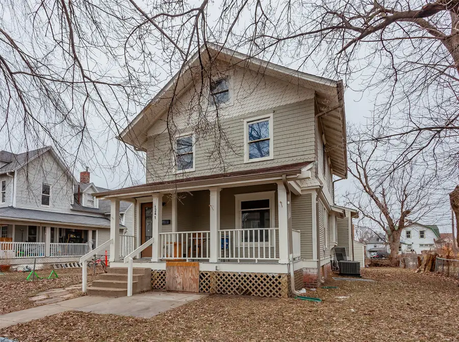 1241 12th Street, Des Moines, IA 50314 - Image #2