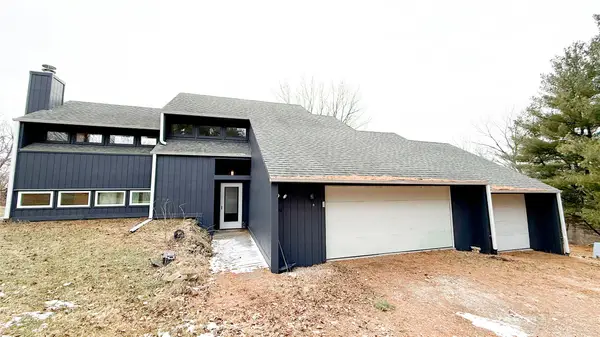 3656 W 4th Street S, Newton, IA 50208