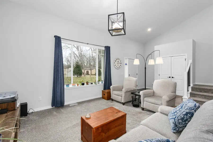 453 Spring Crest Lane, Waukee, IA 50263 - Image #3