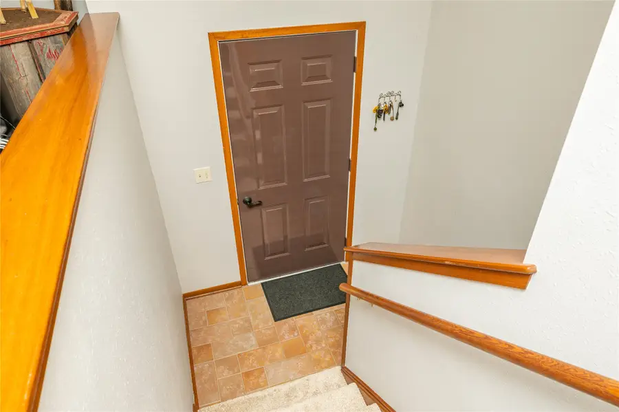 1225 Roland Avenue, Chariton, IA 50049 - Image #2