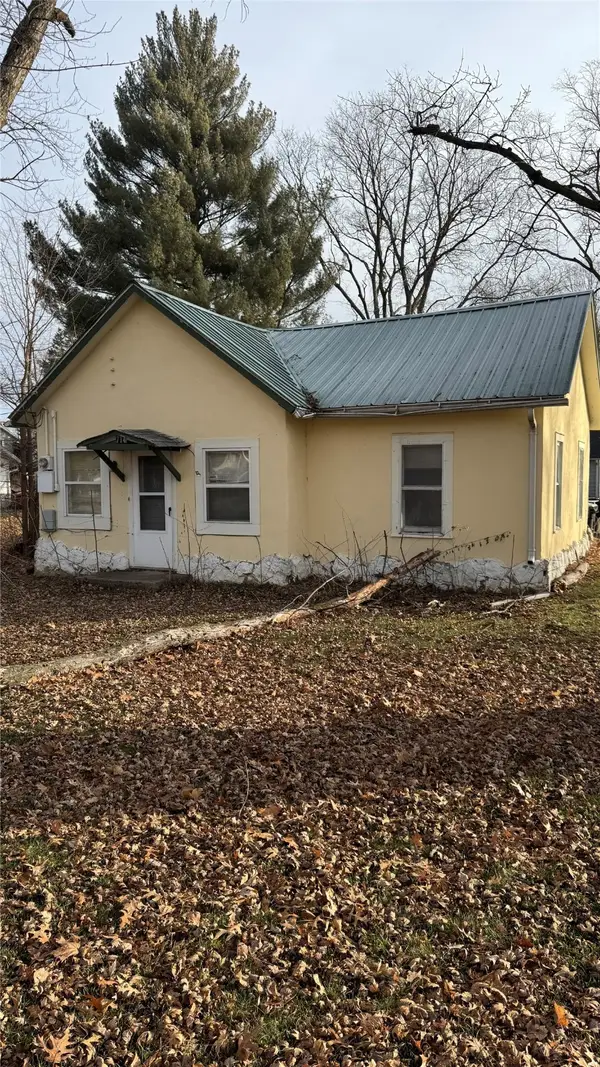 714 Clark Street, Redfield, IA 50233