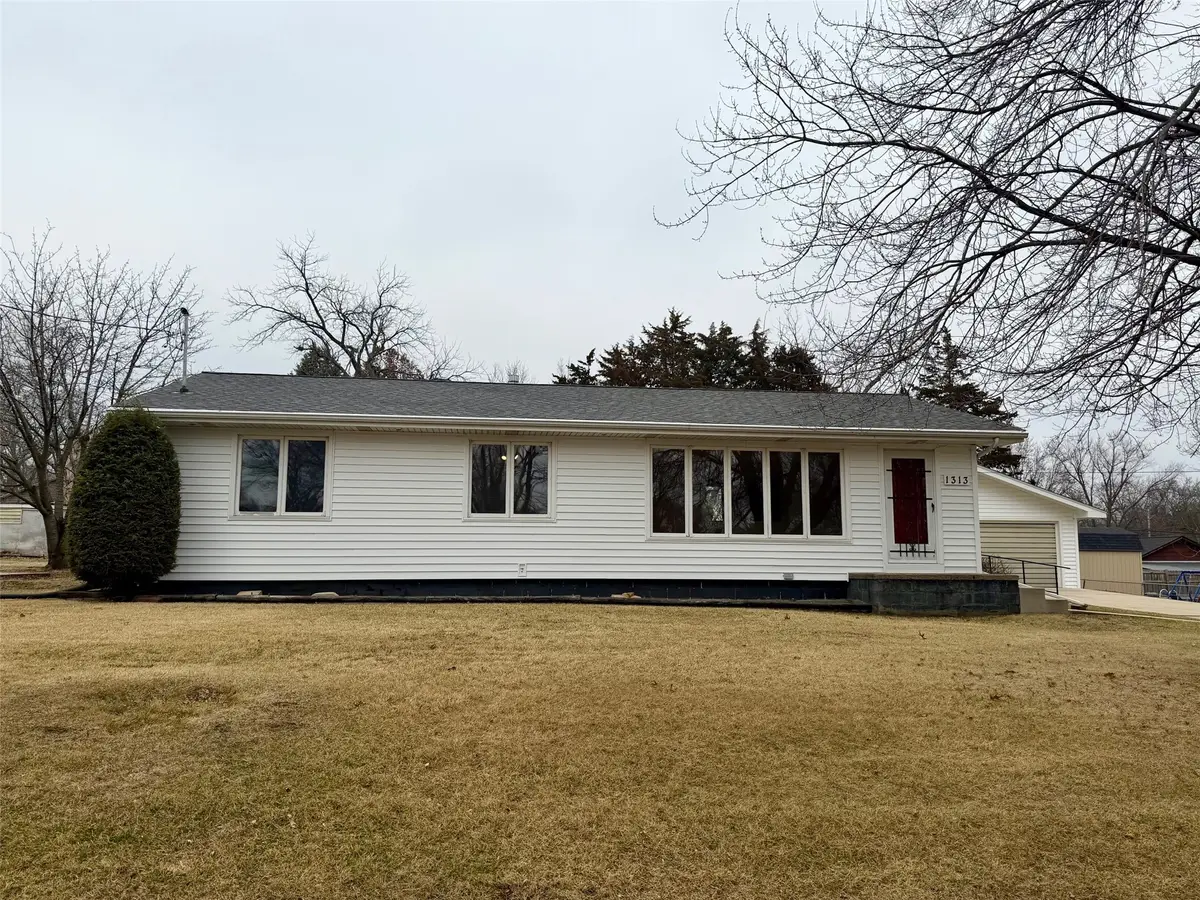 1313 Burnham Avenue, Des Moines, IA 50315 - Image #1