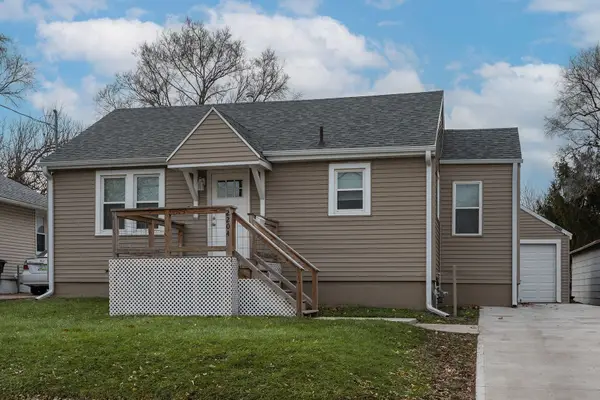 2204 Lay Street, Des Moines, IA 50317