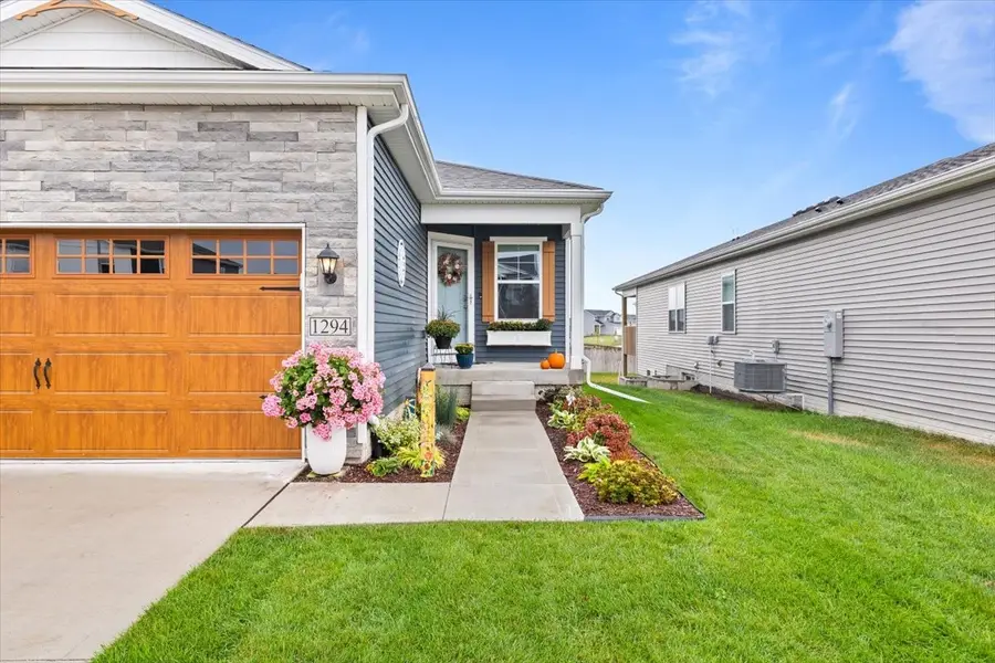 1294 NW Williamsburg Lane, Waukee, IA 50263 - Image #2