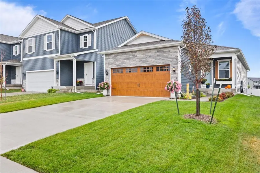 1294 NW Williamsburg Lane, Waukee, IA 50263 - Image #3