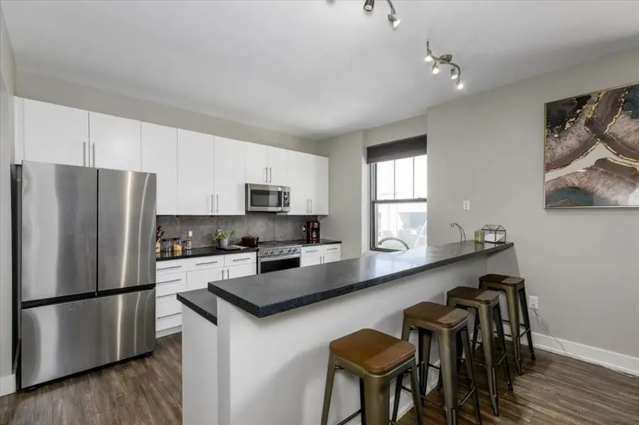 400 Walnut Street #403, Des Moines, IA 50309 - Image #2