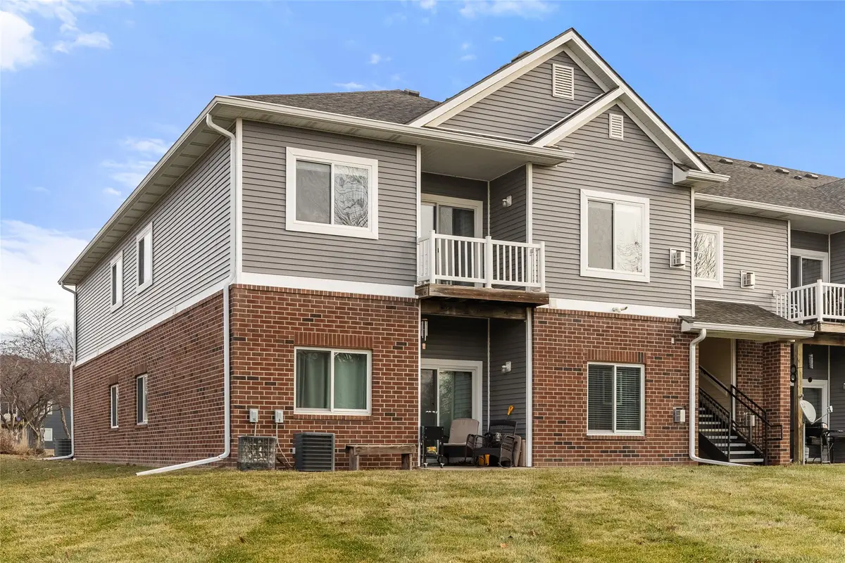 905 7th Avenue Se #16, Altoona, IA 50009 - Image #1